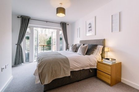 bedroom-g752b40381_640